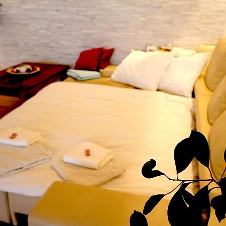 Dreamly Suites Oslip Esterno foto