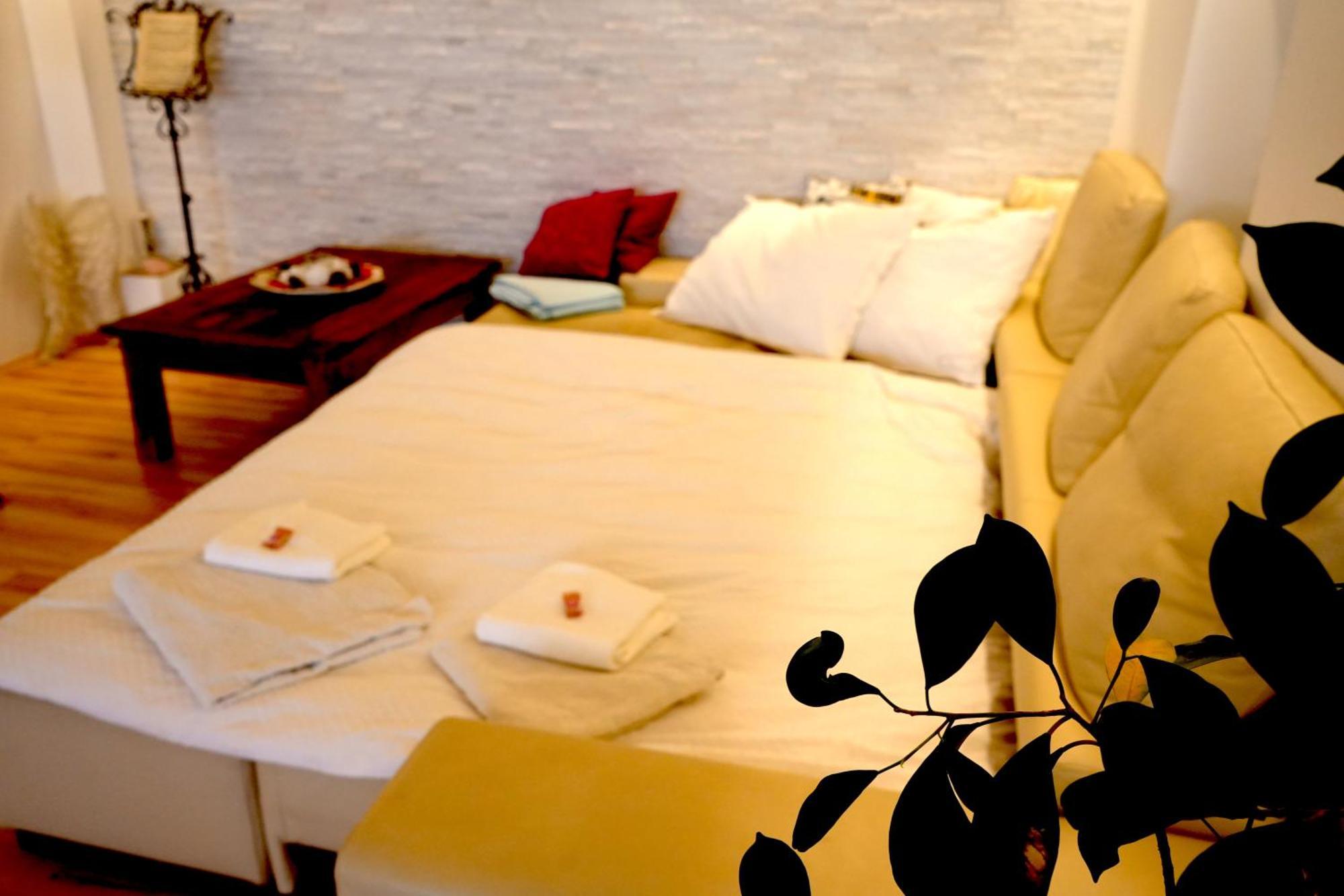 Dreamly Suites Oslip Esterno foto